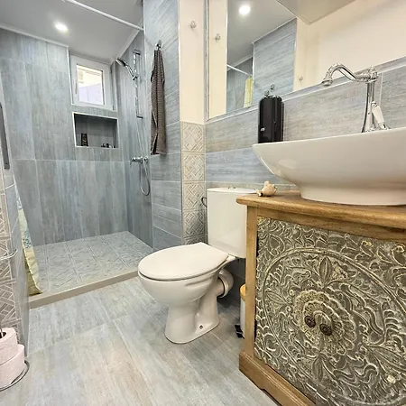 דירה Sea House *